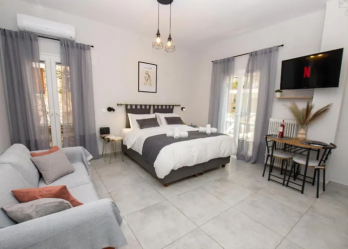 Celestina Corfu Town דירה